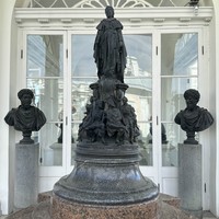 Фото туриста Тамара 6 - В Екатерининский и Александровский дворцы и парки — на комфортабельном автомобиле