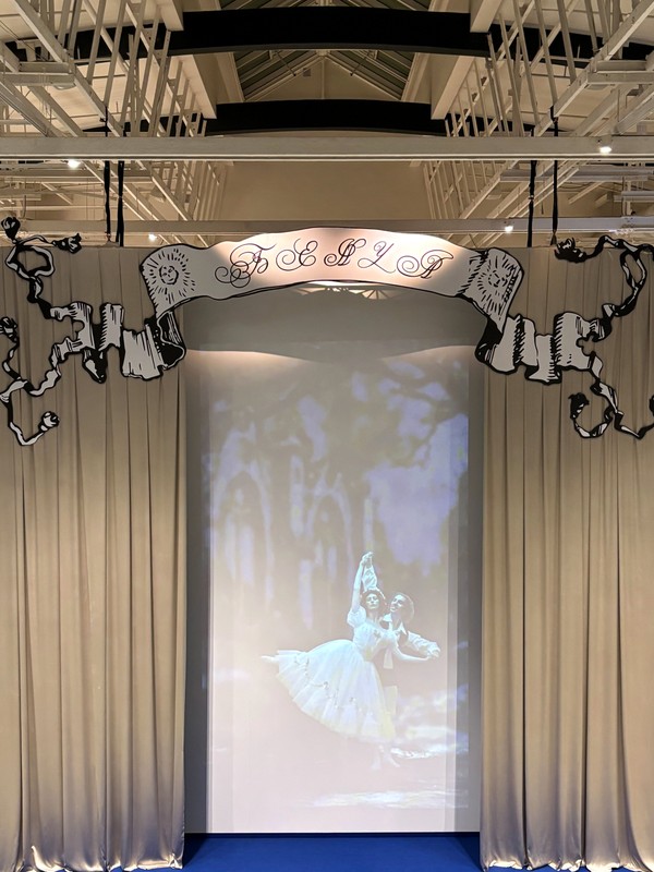 «Все Бенуа — всё Бенуа» в питерском Манеже: феномен семьи