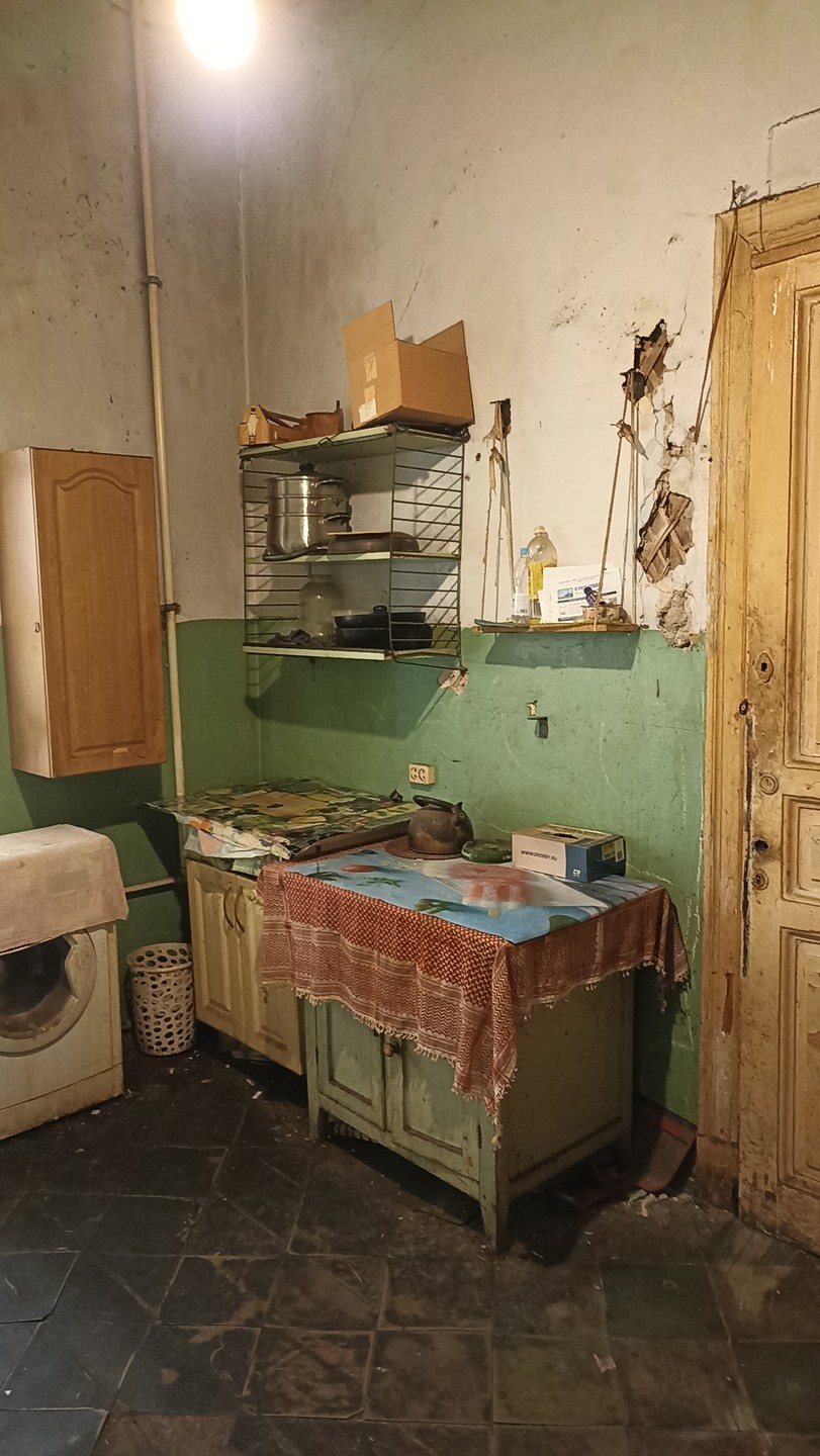 Ленинградские коммуналки - снаружи и изнутри (Елена)