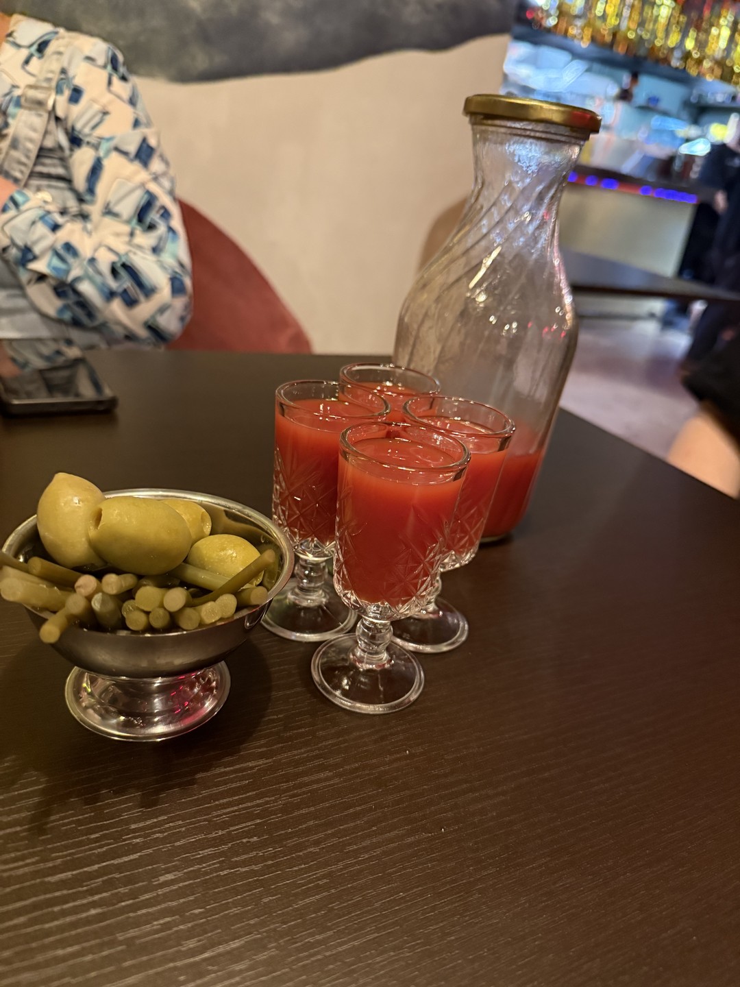 Отличная экскурсия с Екатериной по барам нашей любимой Твери ❤️, все бары особенные, как и бармены