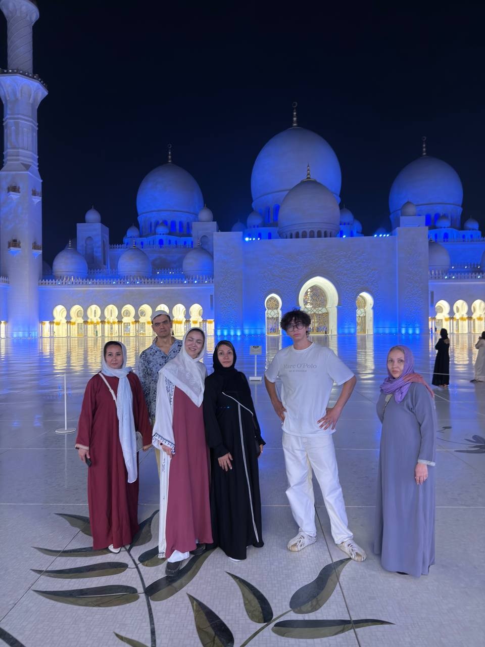Фарид и Фируз-ака реально сделали нашу поездку в Эмираты 🇦🇪 незабываемыми! Отзывы от всей нашей группы
