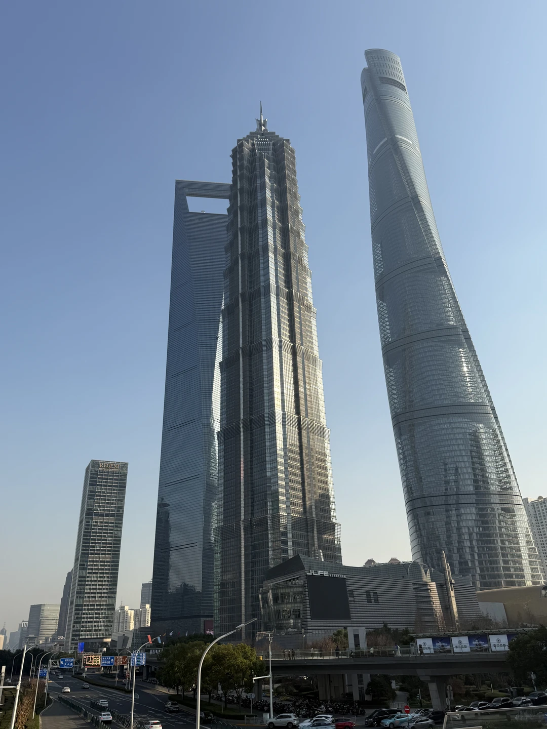 13 января были на экскурсии с этой Командой гидов!!!! Экскурсию нам проводила гид Лена (Лян Лян)