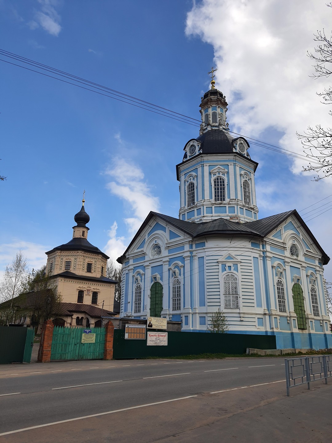 Очарованы гооодом Торопец в сопровождении экскурсовода Светланы. Спасибо, что можно услышать от жителя города потрясающий рассказ