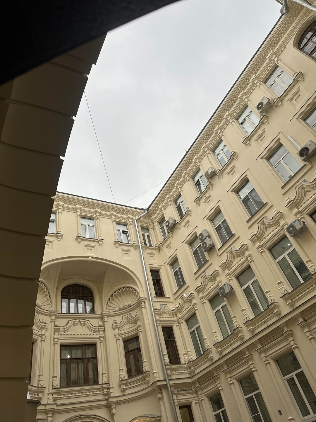 Проходные дворы Москвы (Анисия)