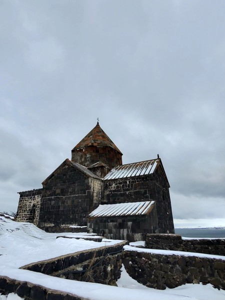 огромная благодарность нашему водителю Норику! очень приветливый, много интересного рассказывал по дороге об истории, местах которые