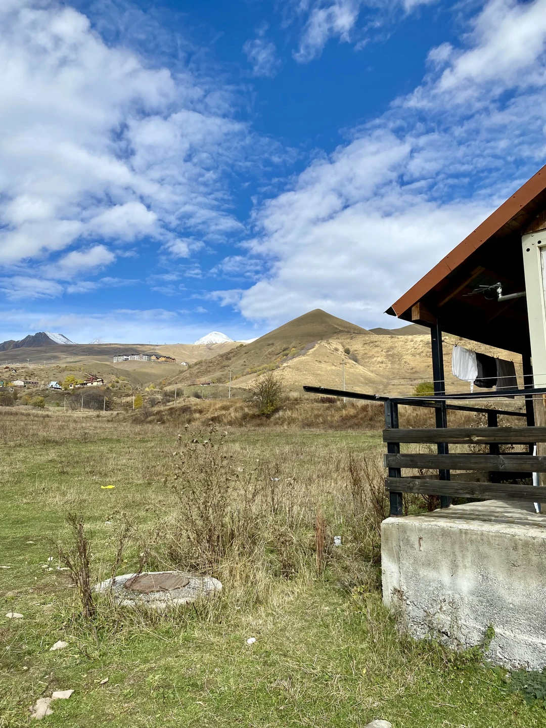 Казбек из Тбилиси: целебные травертины и волшебство горной долины (Виктория)
