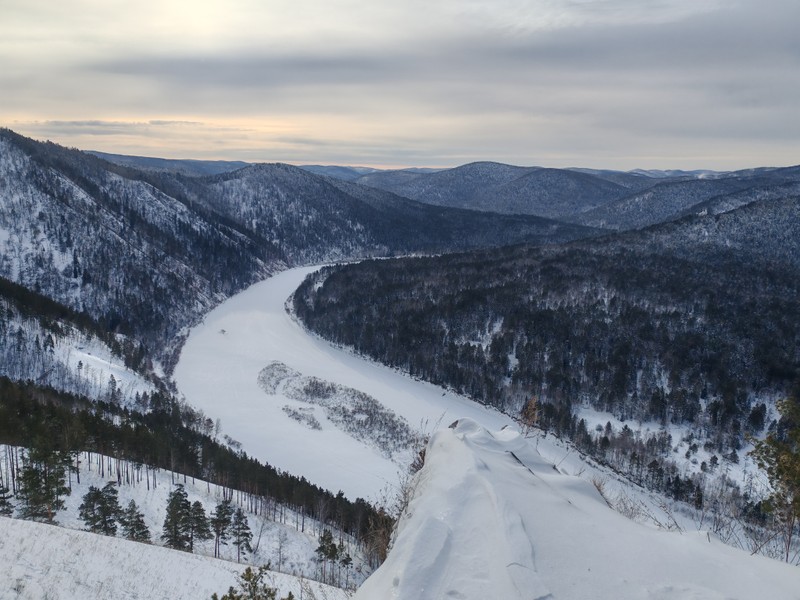 Хочу поделиться впечатлениями от зимней экскурсии на Манскую петлю. Это было невероятное приключение! Красноярье красиво в