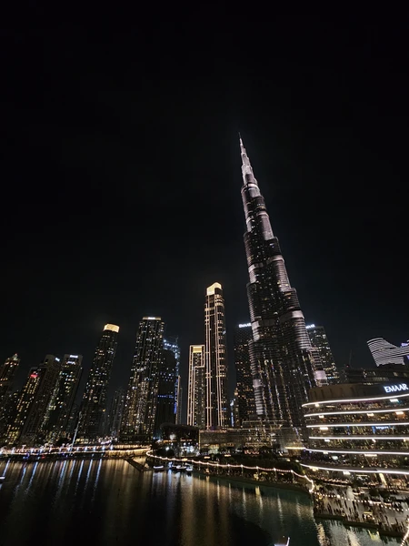 Брали экскурсию с мужем, и нам все очень понравилось! Мы в восторге от города и локаций