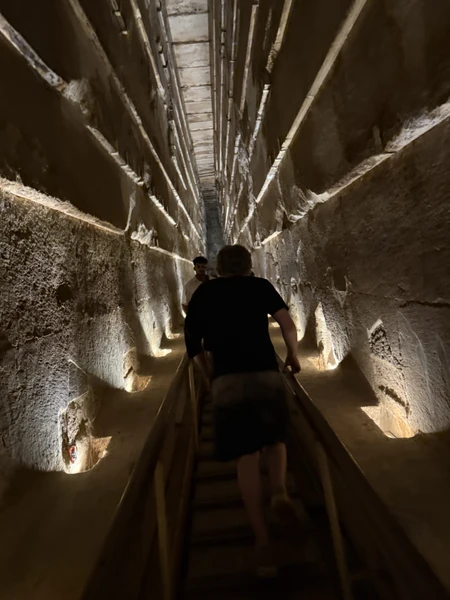 Этот день с нами провел Моххамед. Спасибо ему огромное за прекрасное настроение, отличный русский язык, искреннюю