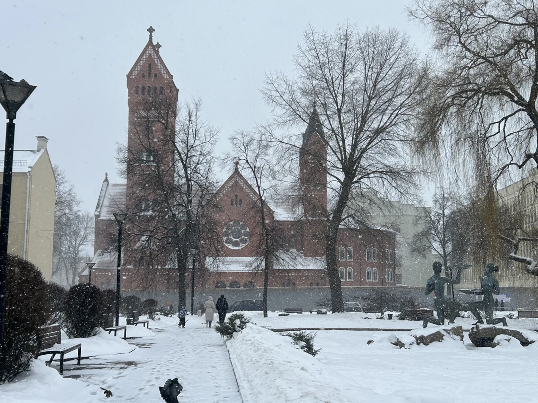 Минск «перламутровый»: пешая прогулка со знатоком города (Татьяна)