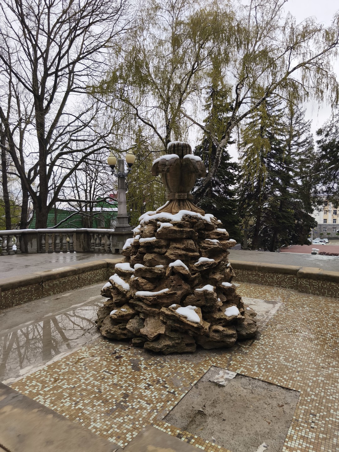 Самое главное, что зацепило - душевность, я ценю, когда с любовью сделано. Я хоть и росла