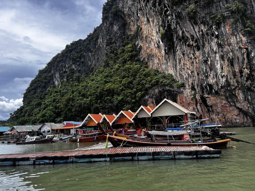 К острову Джеймса Бонда - на скоростной лодке (Смирнова)