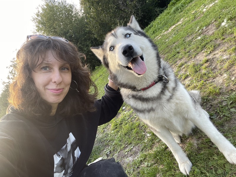 Потрясающая встреча с хаски! Я очень боюсь собак и это было для меня важное событие, чтобы