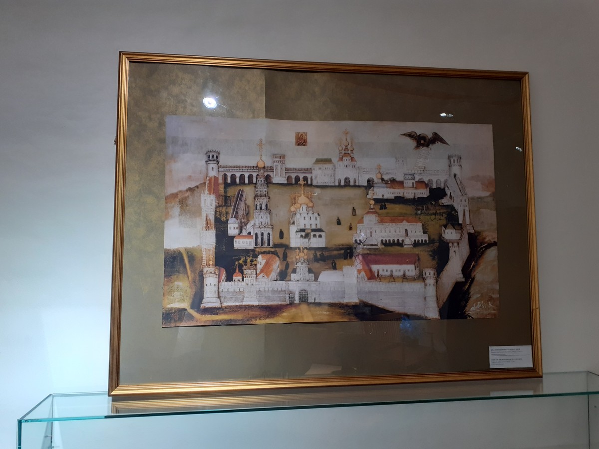 Экскурсия по Новодевичьему монастырю в мини-группе (10/20)