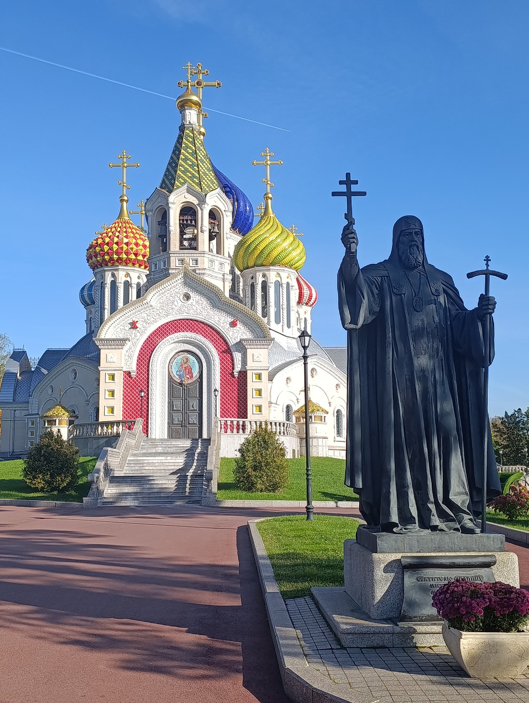 Очень знающий и увлеченный гид, интересный маршрут, атмосферное место