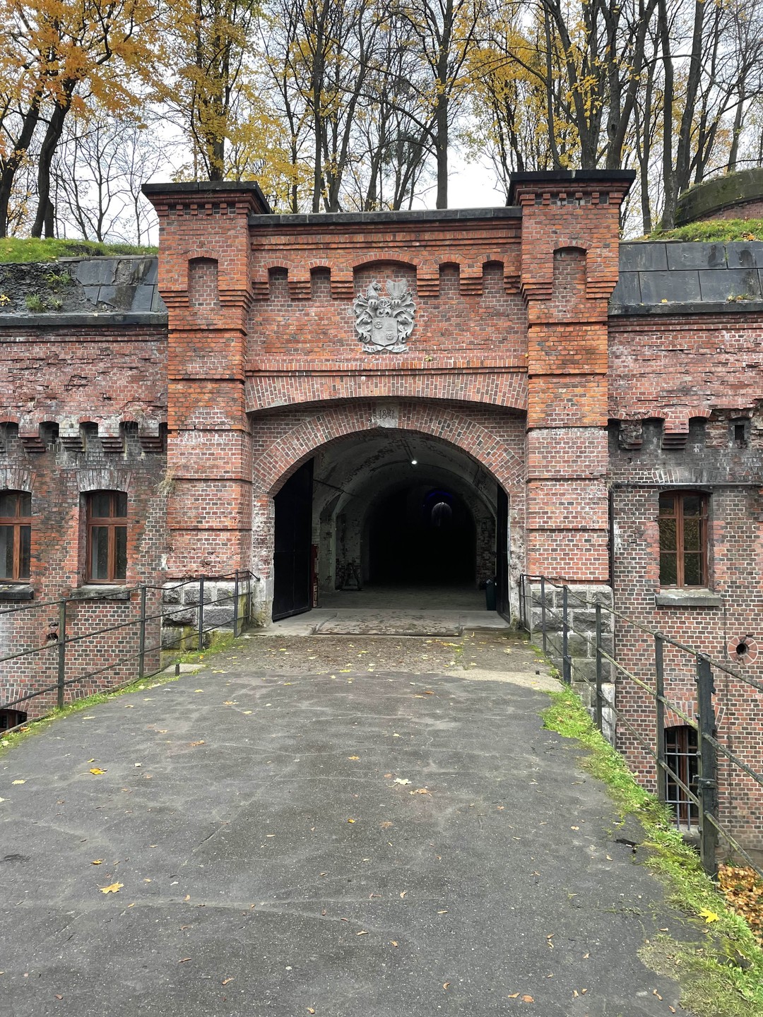 Спасибо за прекрасно организованную экскурсию, отдельная благодарность экскурсоводу (и водителю) Леониду. Экскурсия прошла максимально познавательно и
