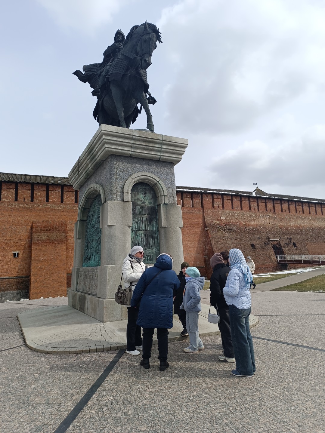 Квест в Коломенском Кремле «Секреты древней книги» (Нина)