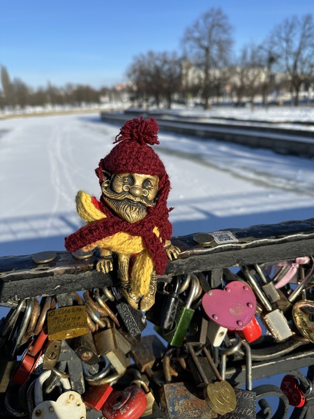 Ездила с мамой буквально на сутки первый раз в Калининград,погода встретила нас -20,Не смотря на это