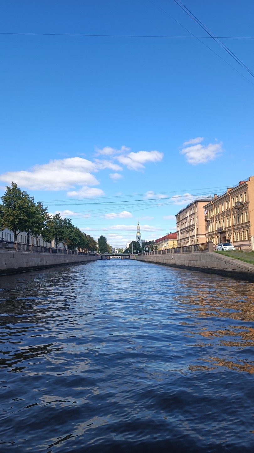 На катере - по малым рекам и каналам Петербурга (Вера)
