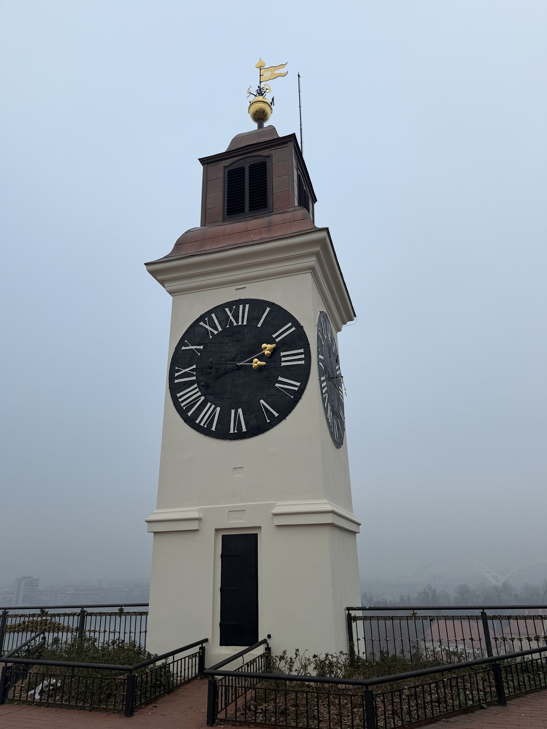 Добрый день! Очень рекомендую экскурсию с удивительным гидом Микицей! Очень понравилось легкое, непринужденное, очень грамотное общение