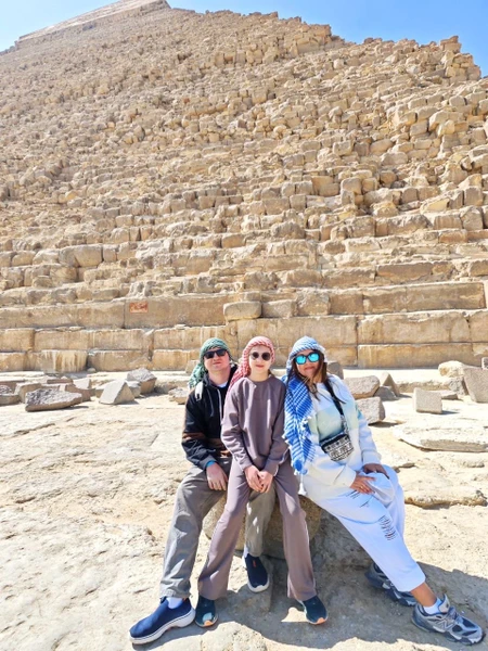 21.02.2026 мы отправились на экскурсию в Каир. Обсалютно всё как заявлено в описании экскурсии. Мы ездили