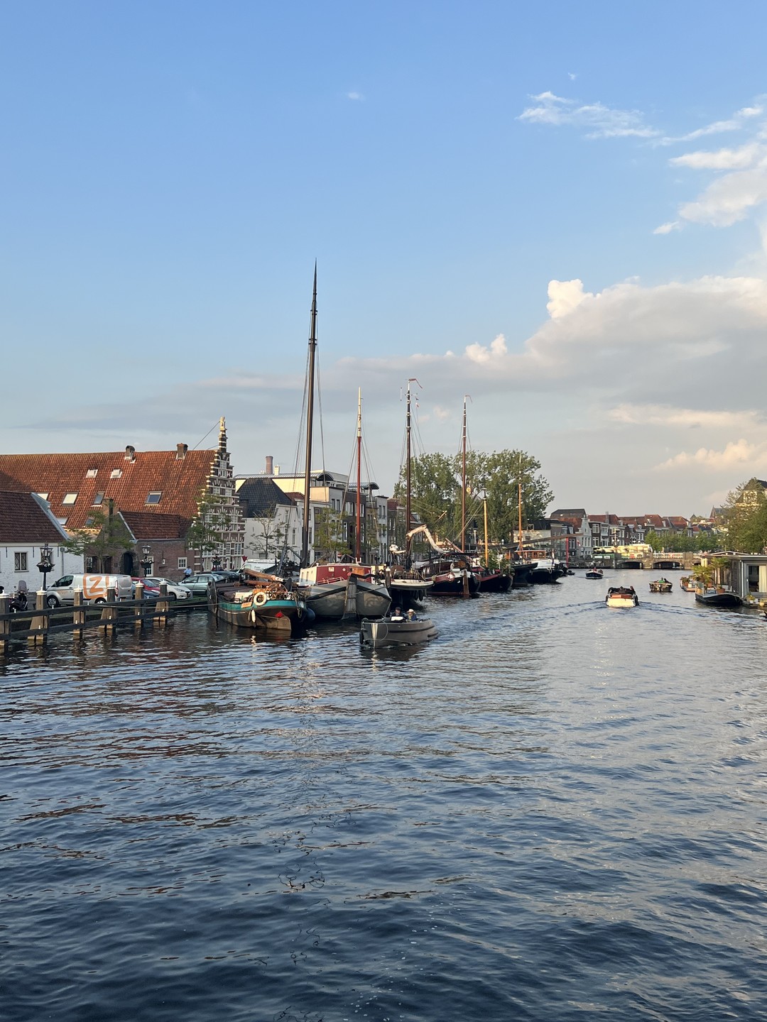 Отлично организованная экскурсия, всем рекомендую. Евгений - очень профессиональный гид, обладающий знаниями о прошлом и настоящем