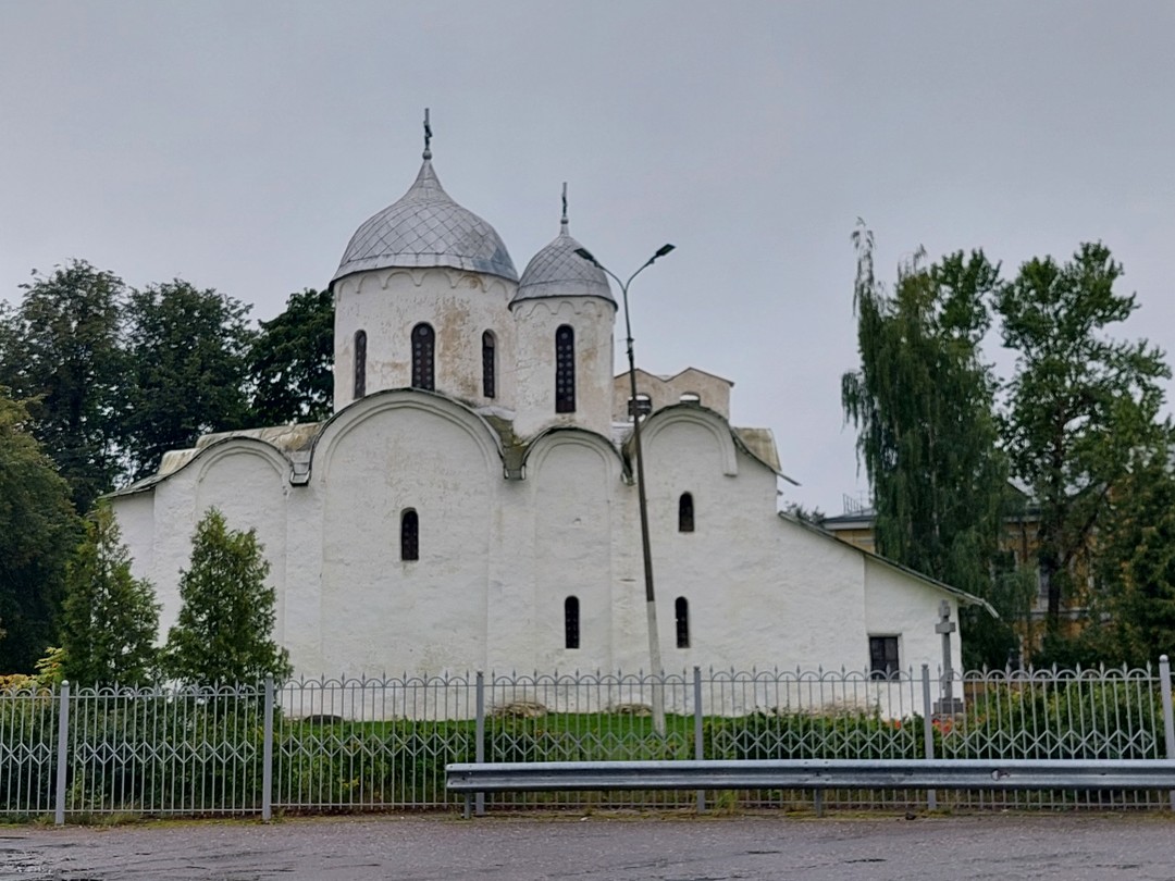 Псков в лицах, сюжетах и легендах (на вашем авто) (Татьяна)