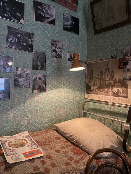 Алексей замечательный гид! Очень интересно, легко воспринимается информация, на все вопросы нашлись ответы) Большее впечатление произвела