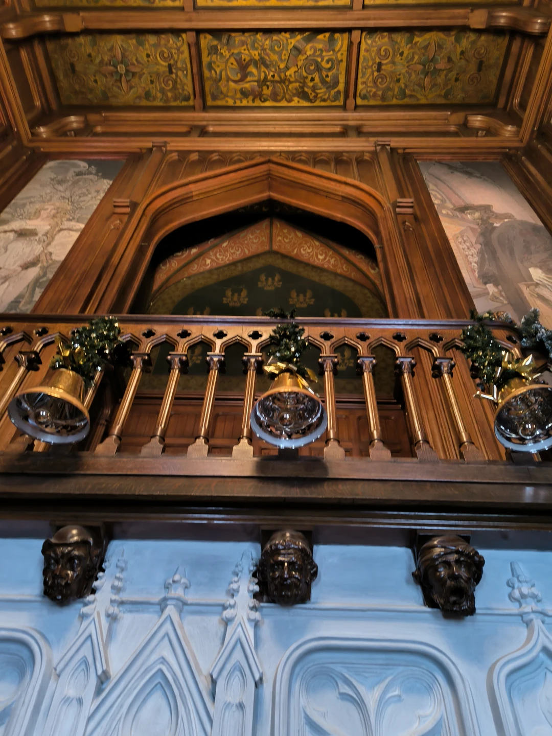 Удивительное событие! Пройти по залам особняка, где оживает история, разыгрываются страсти драмы целой династии, где многое