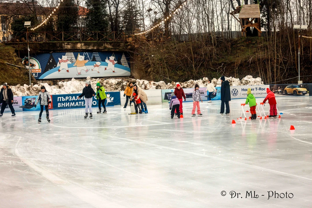 Экскурсия Кирила Петрова - это не просто передача информации о болгарской столице, а живое общение между