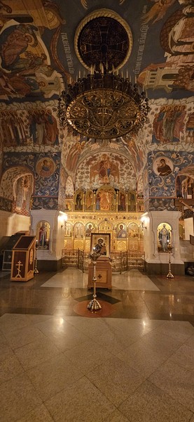 четкая организация, забота экскурсовода не устали ли участники. по сути брала экскурсию ради подъема на смотровую