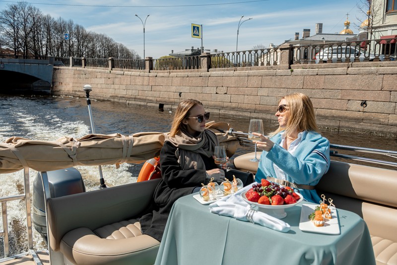Фото 8 - Утро в Петербурге: индивидуальная прогулка на катере