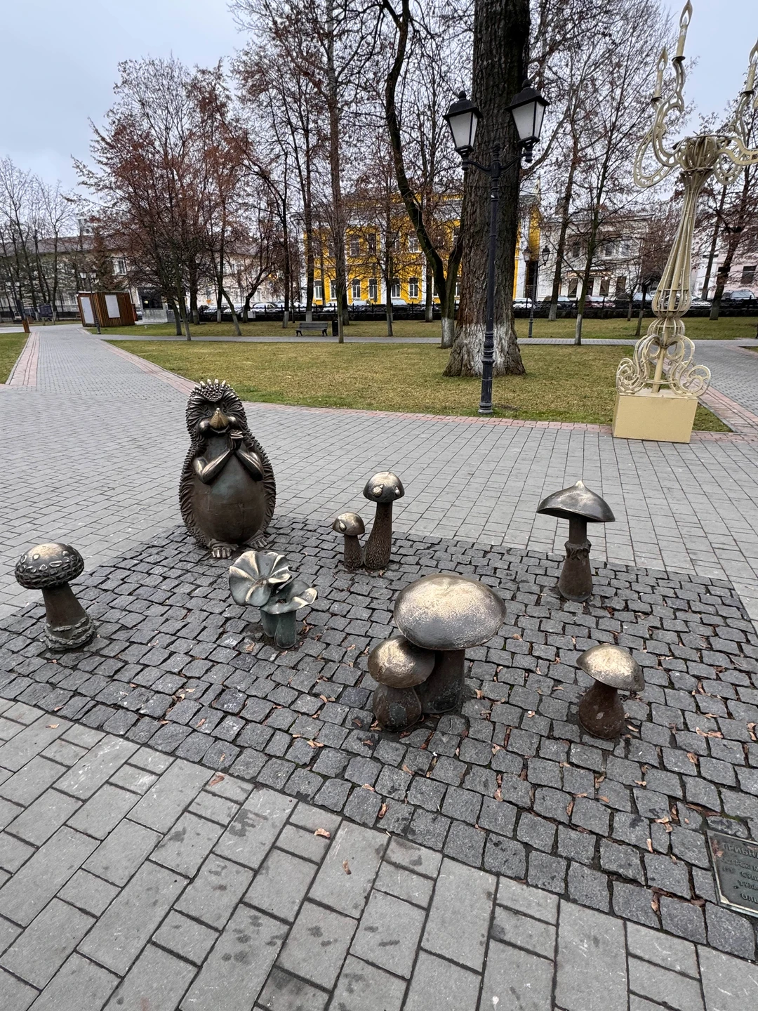 Спасибо большое Эмилю за интереснейший рассказ и прогулку по Туле. Узнали много нового. Завершили экскурсию дегустацией блюд в купеческом доме:)