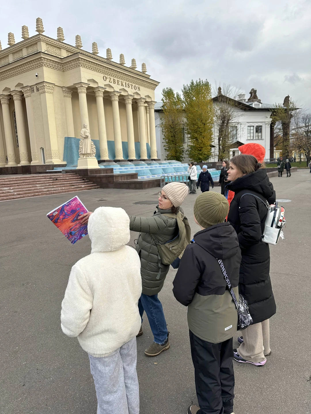 Прекрасная экскурсия, сын не особо любит экскурсии, но ему понравилось, для меня это очень большой показатель