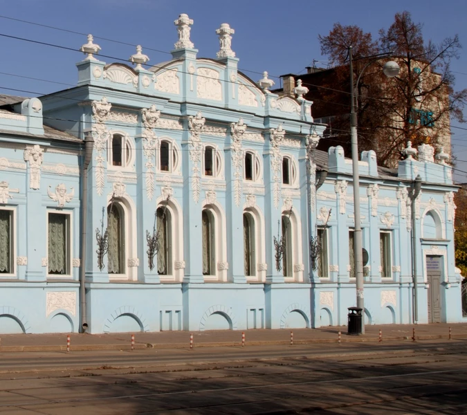 Дом Грибушина