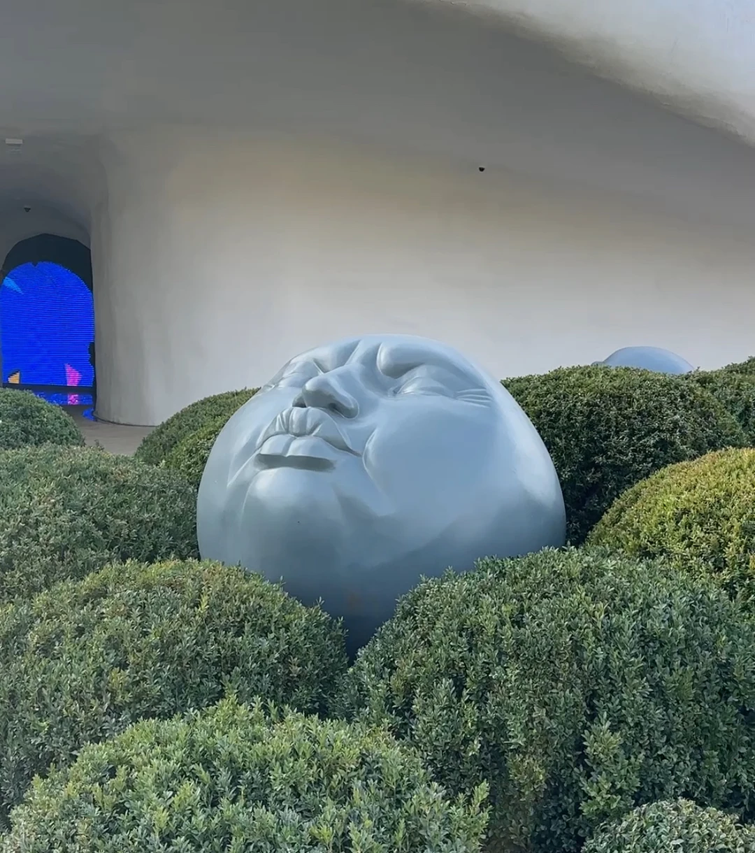 Бронировала экскурсию для мамы (возраст 69 лет), отзыв пишу с её слов: