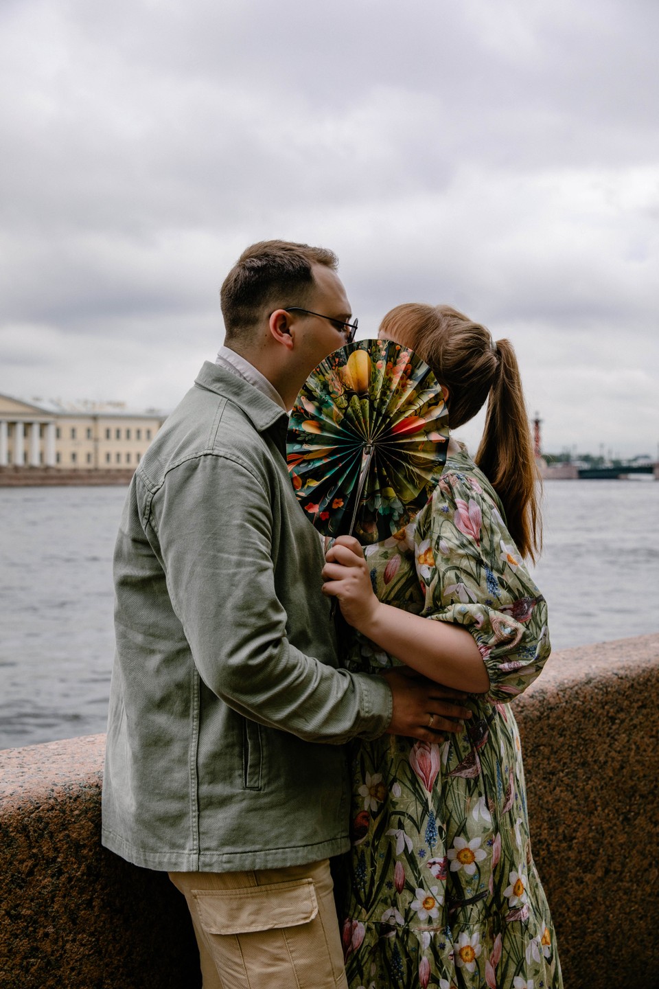 Наш фотограф Анастасия просто волшебница! Было приятно общаться, мы с мужем чувствуем себя неловко в позинге,