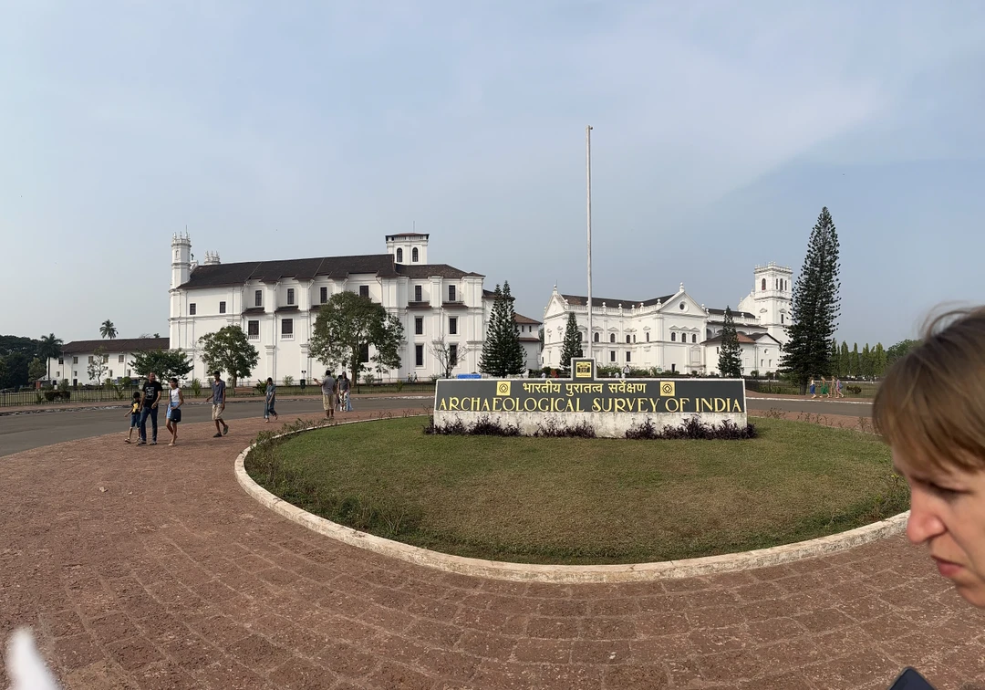 Отличная экскурсия, интересно и познавательно. Яна очень вовлечено отвечала на все вопросы, рассказала много нового для нас