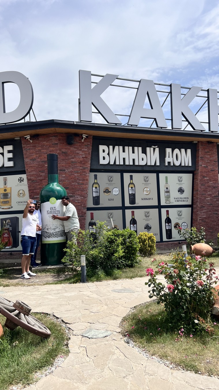 Фото По пустыне Удабно — к Радужным горам и комплексу Давид-Гареджи