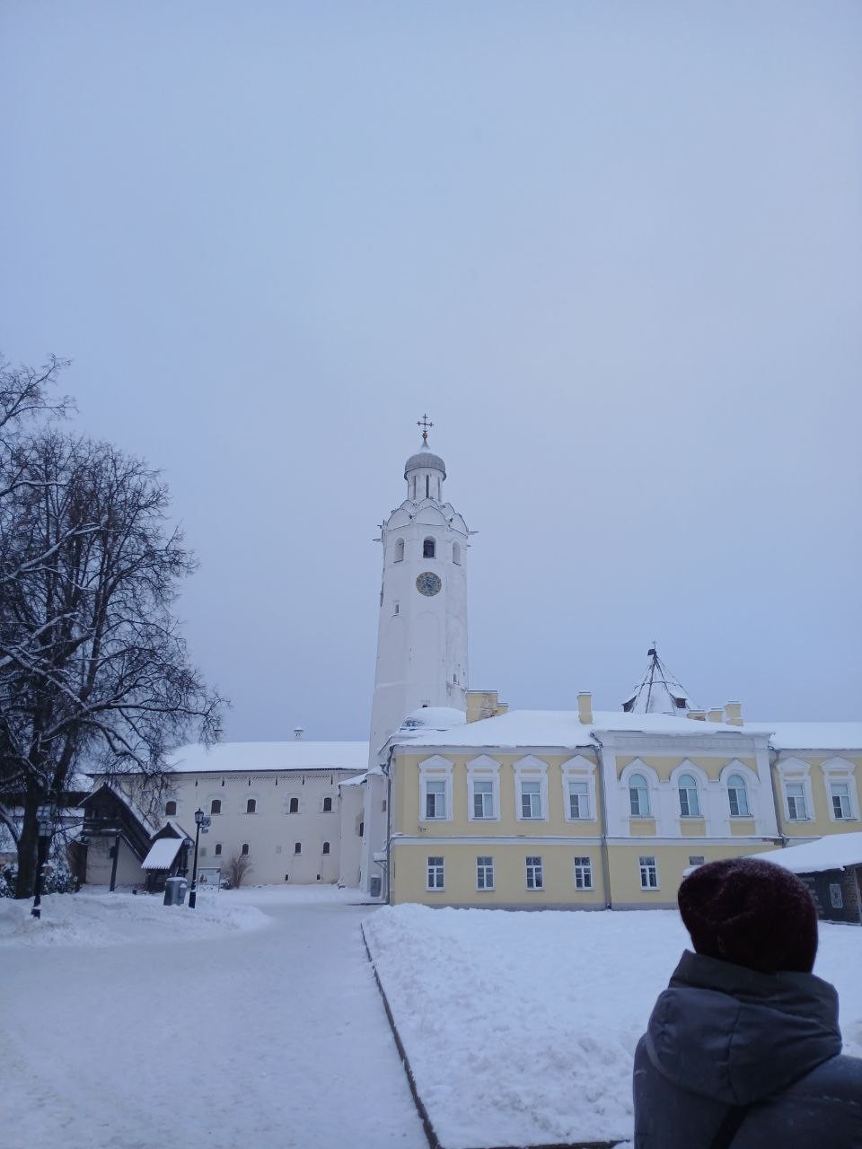 Все замечательно, познавательно. В экскурсии нет спектакля, можно задать вопрос и получить ответ. Во время экскурсии