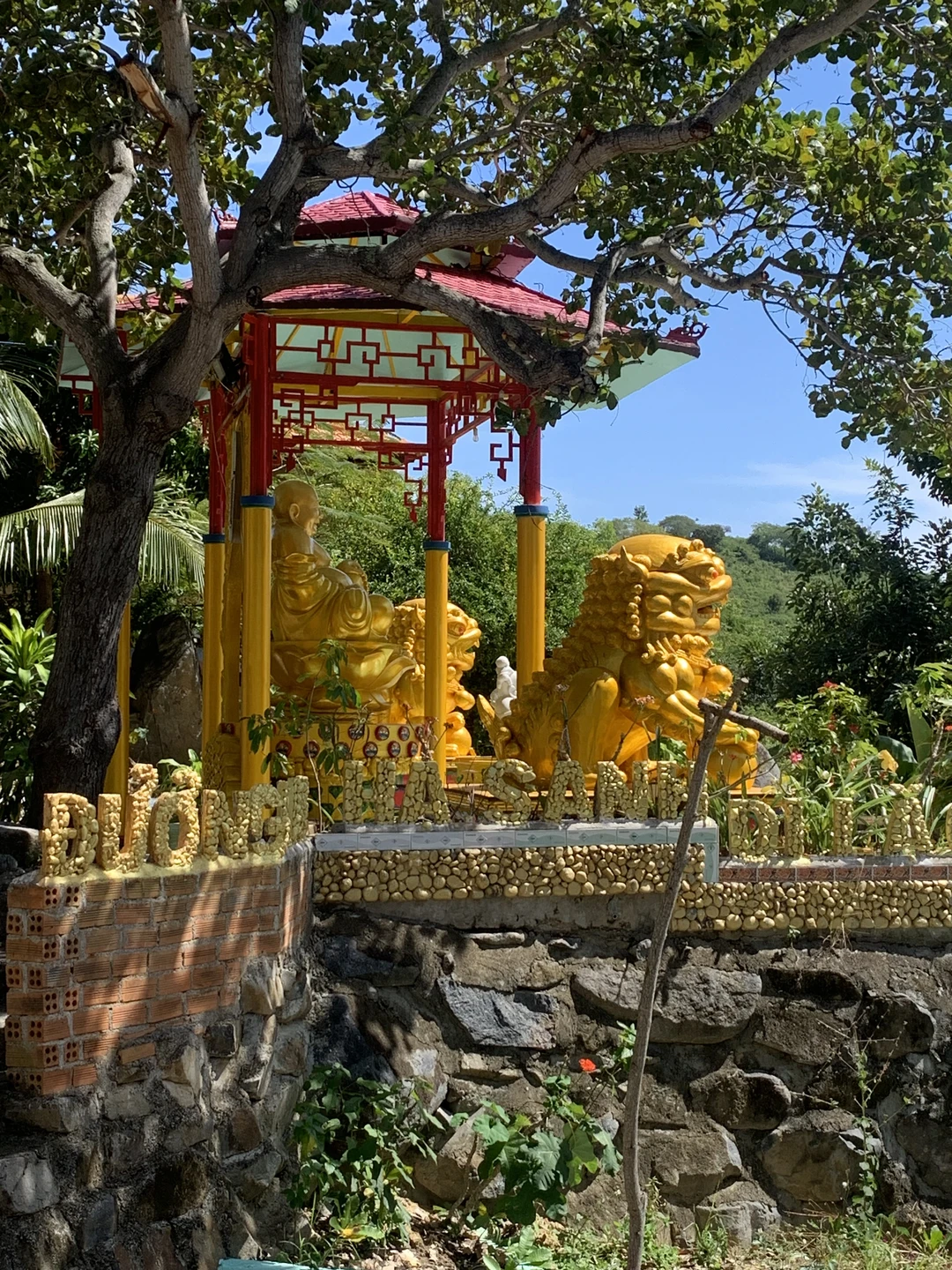 Отличная экскурсия! Огромное спасибо Ксении за прекрасный день. Было невероятно интересно, познавательно и очень душевно. Вы