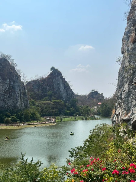 За один день мы посетили много завораживающих локаций