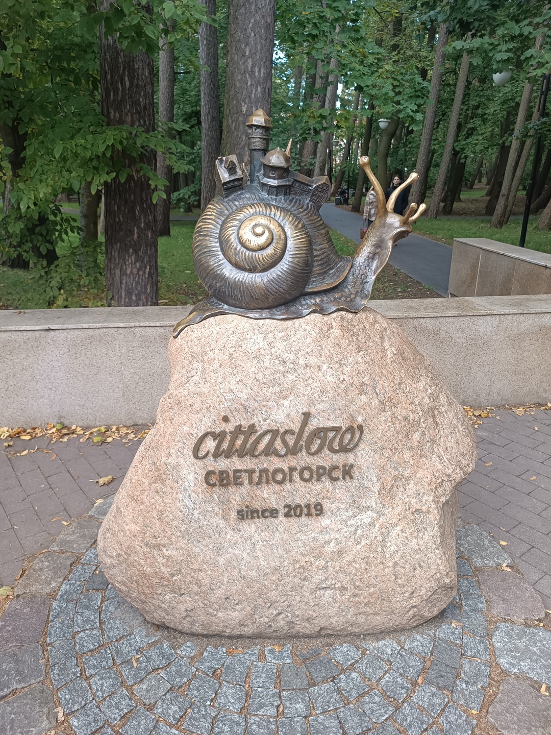 Когда приезжаешь на пару дней хочется объять необъятное. Выбирала между экскурсиями на Куршскую косу, Зеленоградск и