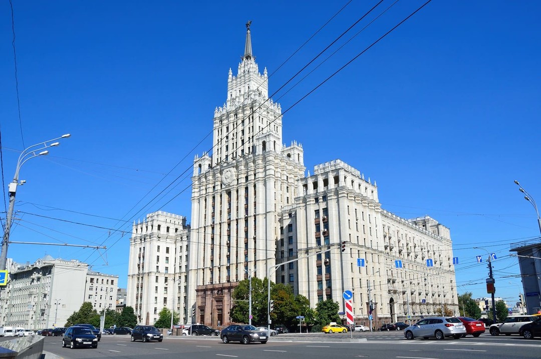 Высотка у&nbsp;Красных Ворот