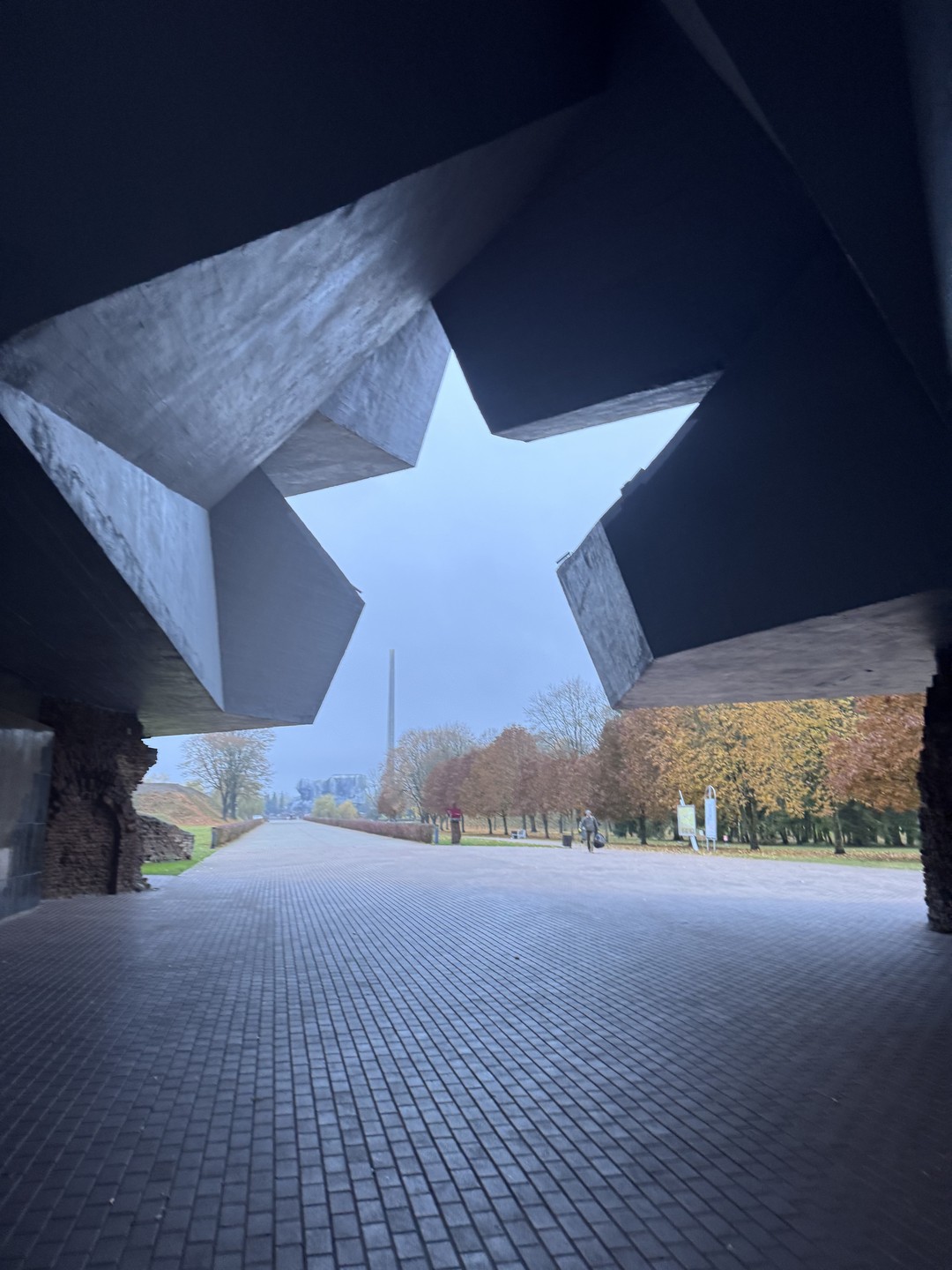 Брестская крепость: взгляд со всех сторон (Елена)