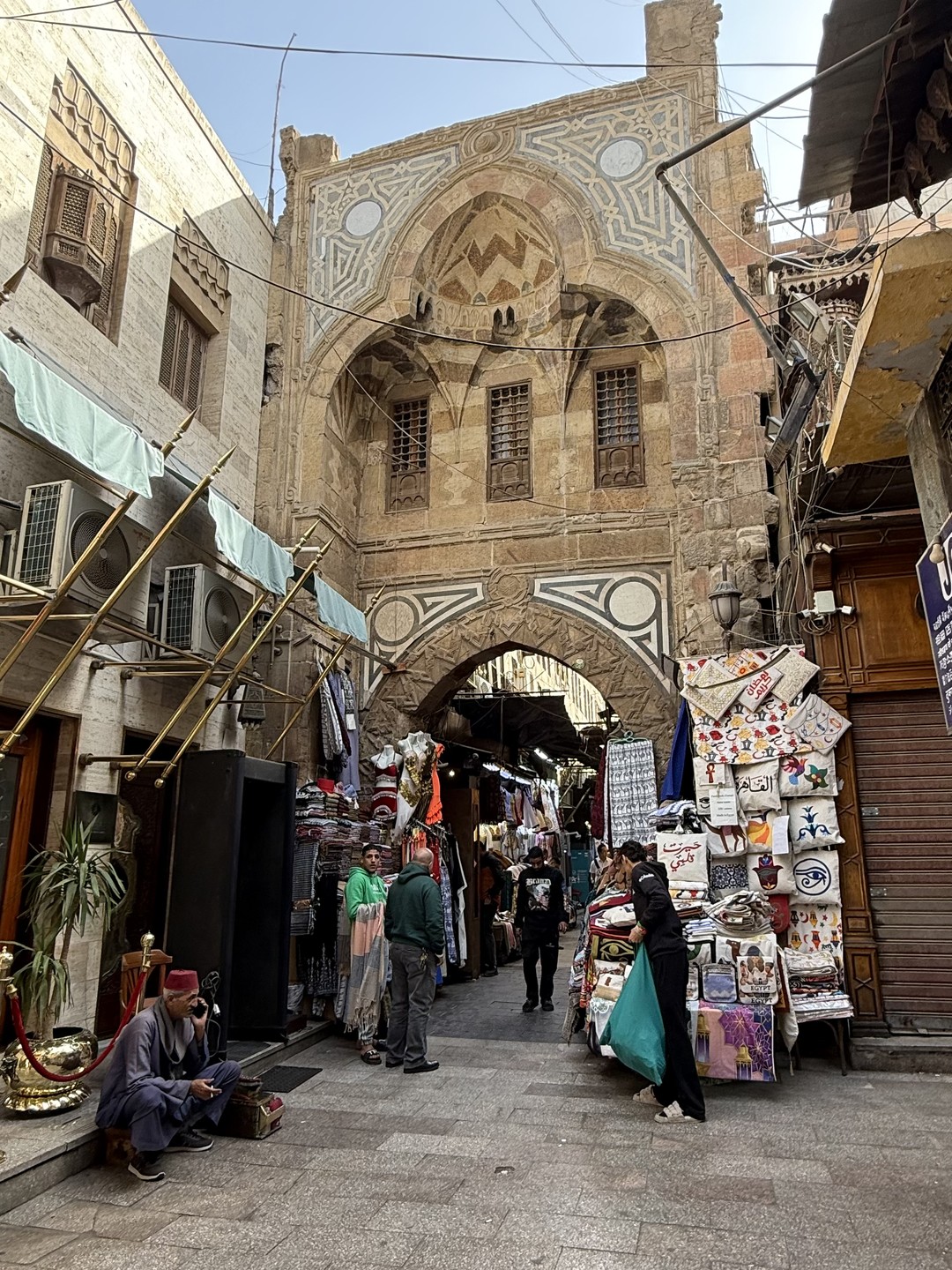 Колорит и контрасты Каира (Victoria)