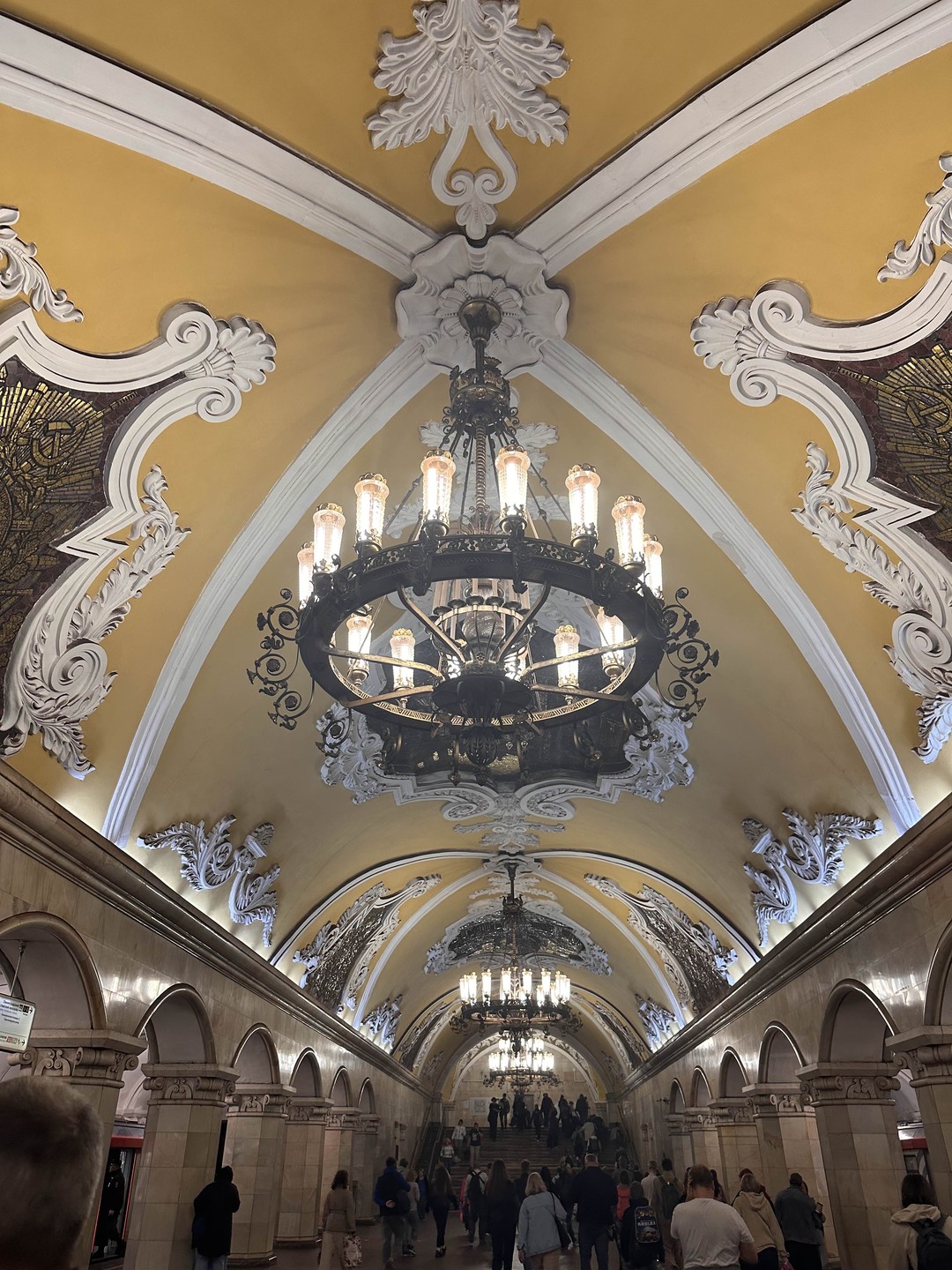 Подземное наследие: московское метро (Валерия)