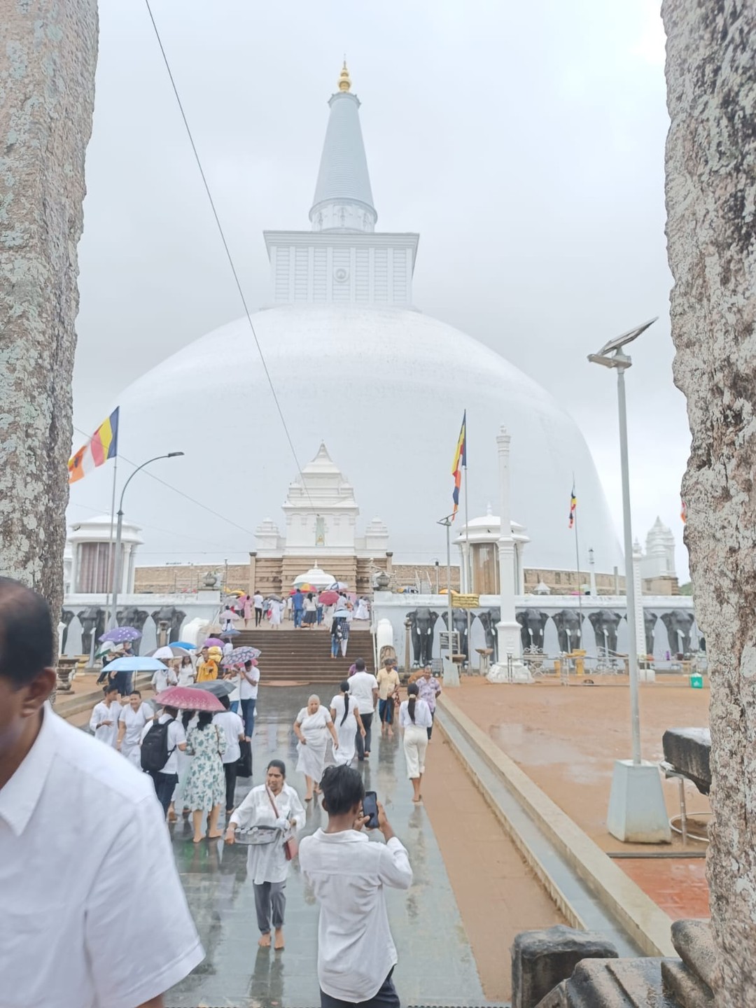 Очень большая территория комплекса. В основном это - остатки древних сооружений. Есть очень интересные моменты: древний
