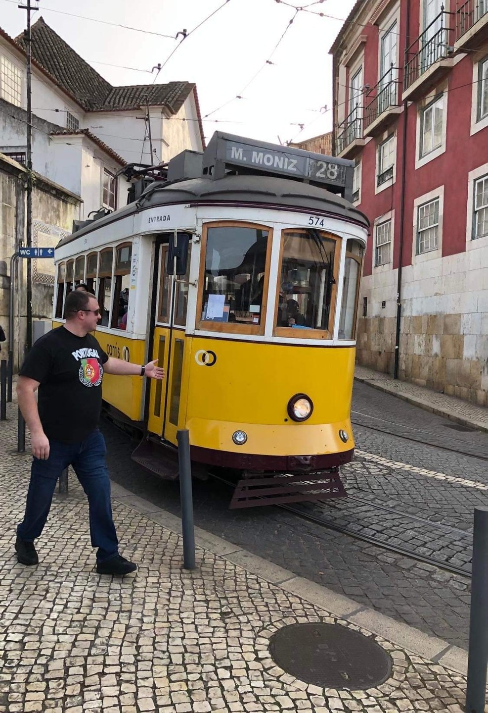 Прогулка в атмосфере старого доброго Лиссабона (Valentin)