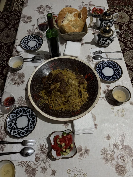 Прекрасный мастер-класс. Вкусная еда. Дружелюбные люди. Душевные и увлекательные разговоры. 100% рекомендация